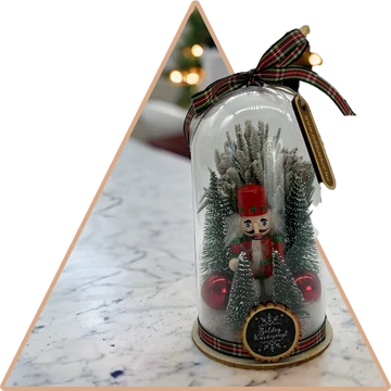 Tradicionális Karácsonyi Diótörő Asztaldísz