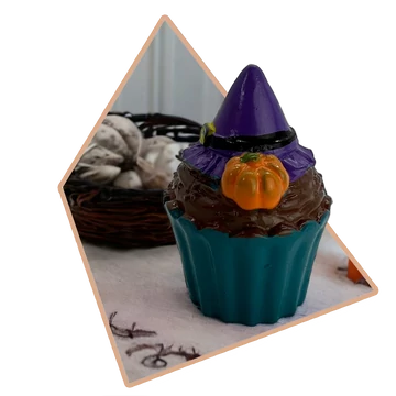 HALLOWEENI Muffin  BOSZI Kalapos Figura POLY