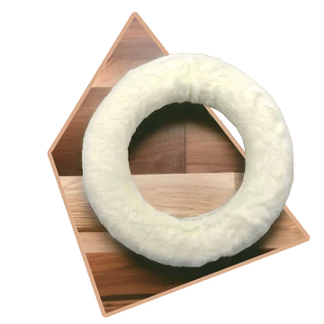 30-as Hungarocell Szőrmés Fehér Félkoszorú