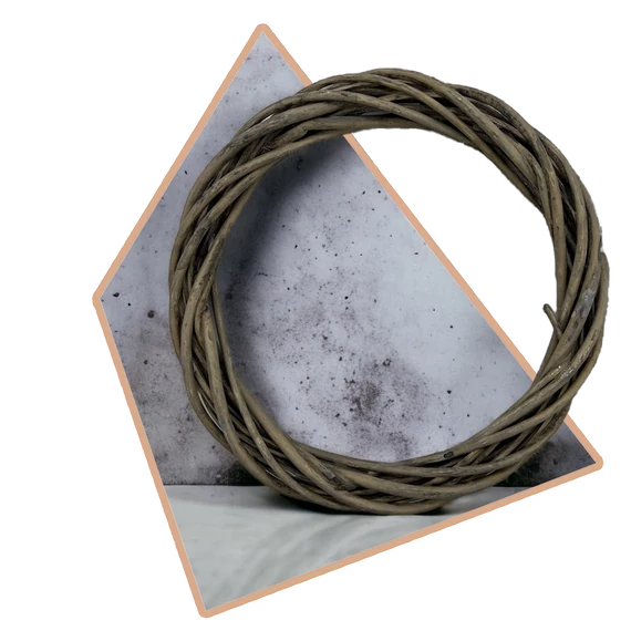 25cm Fonott Szürke Koszorú