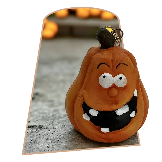3 - Akasztós  HALLOWEEN KERÁMIA Tök figura