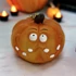 Kép 2/3 - 4 - Akasztós  HALLOWEEN KERÁMIA Tök figura